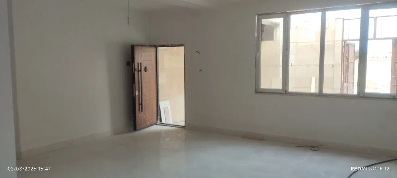 فروش ساختمان 200متری در بنیادی خلیفه