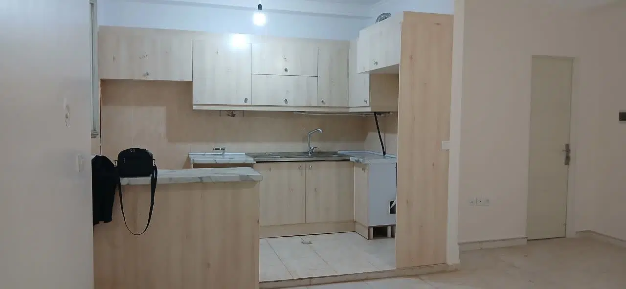 آپارتمان ۵۰ متری بسیار تمیز کابینت نو