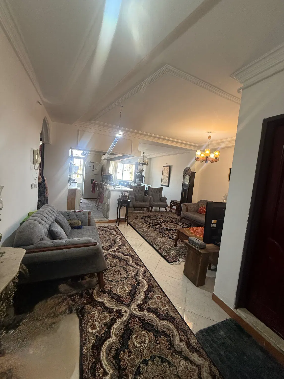 فروش یک واحد اپارتمان