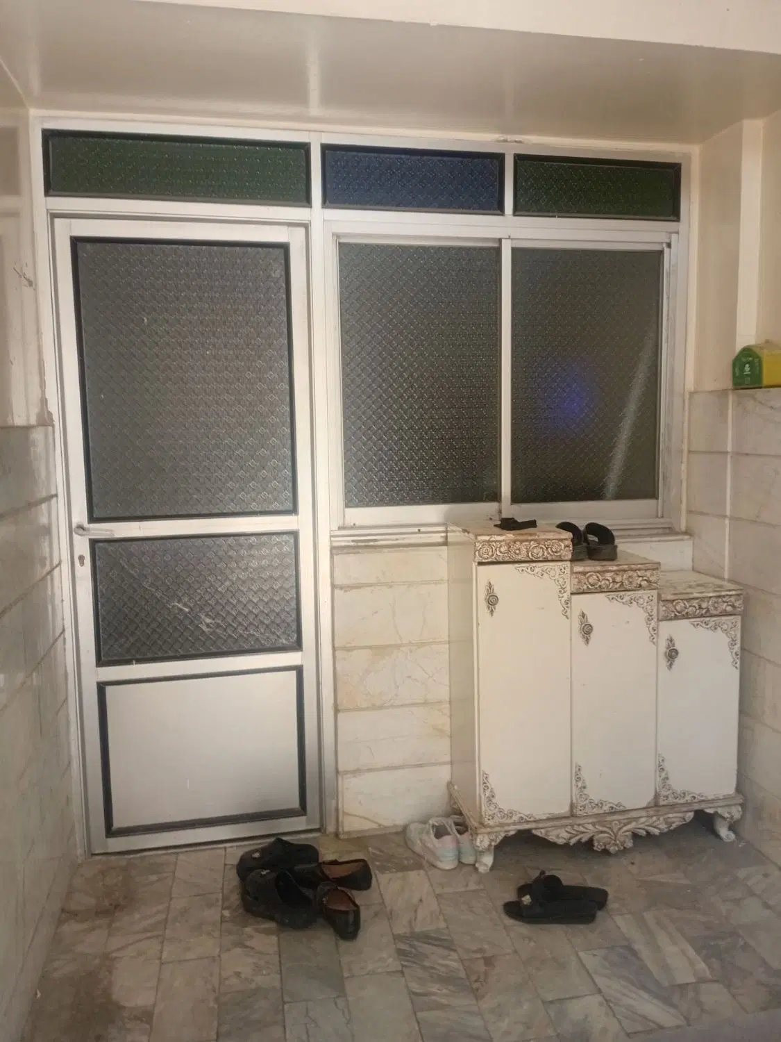 خانه اجاره ای طبقه اول عبدل اباد