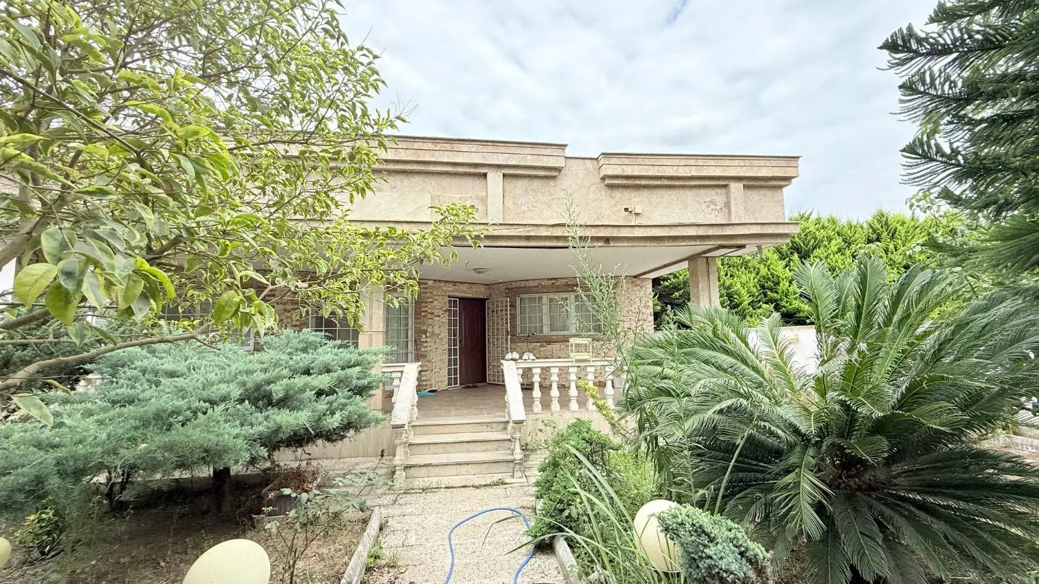 باغ ویلای ۲۶۰متری_سندششدانگ_مدارک تکمیل