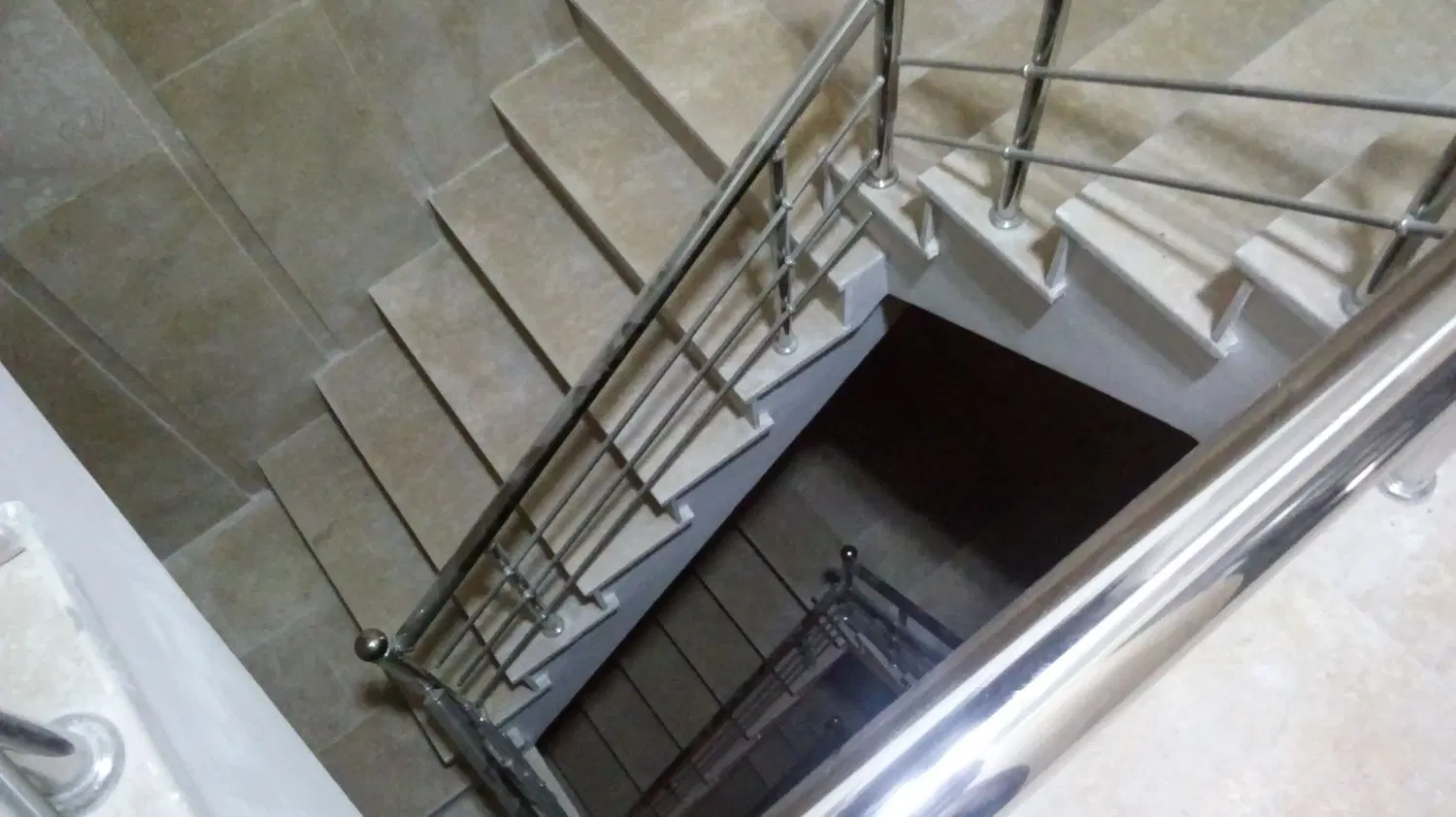 آپارتمان ۱۷۵ متری جانبازان (دانشگاه_پونک)