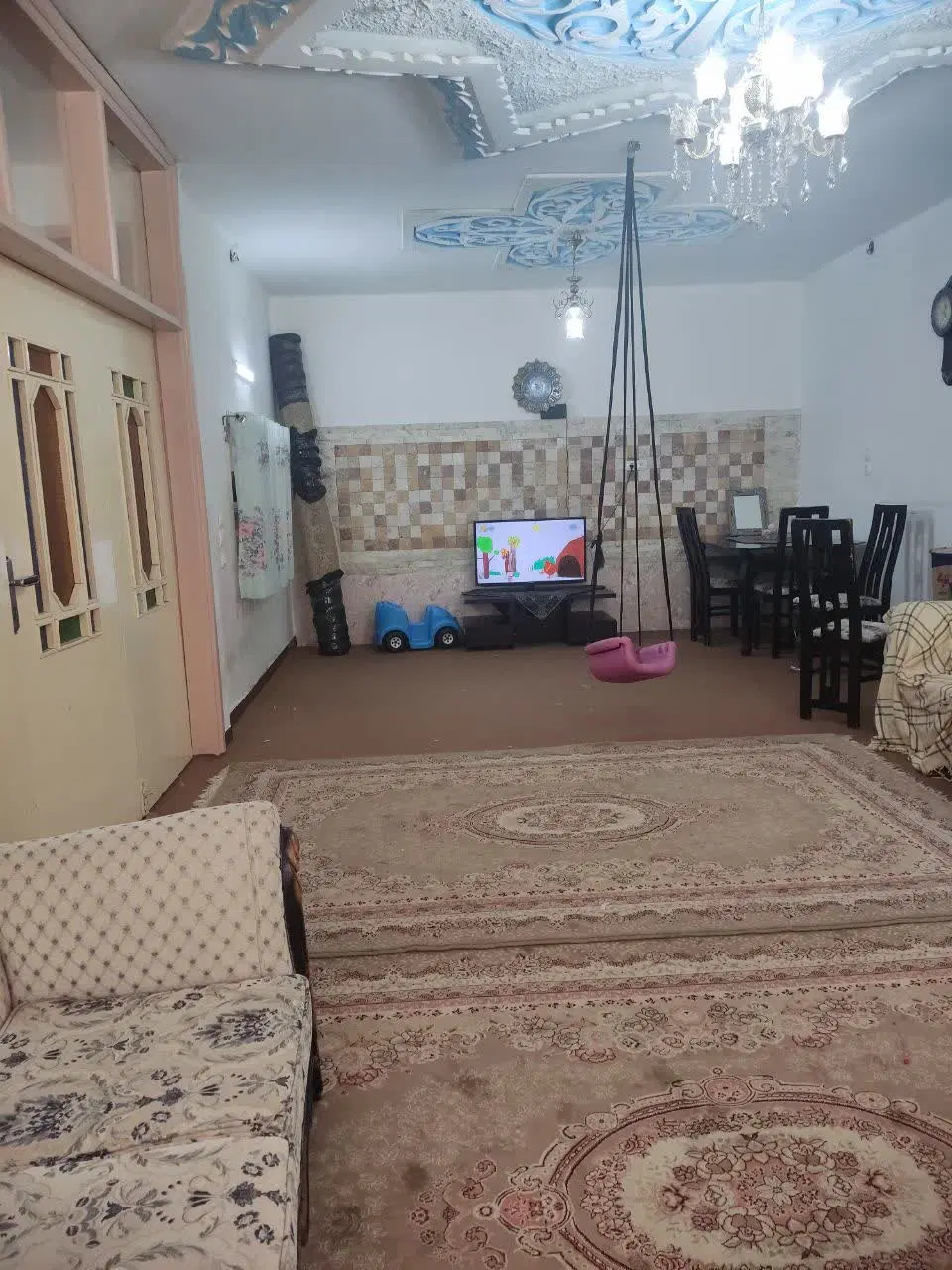 فروش ویلایی زند.چهار خوابه دوبلکس 250متر زیربنا..