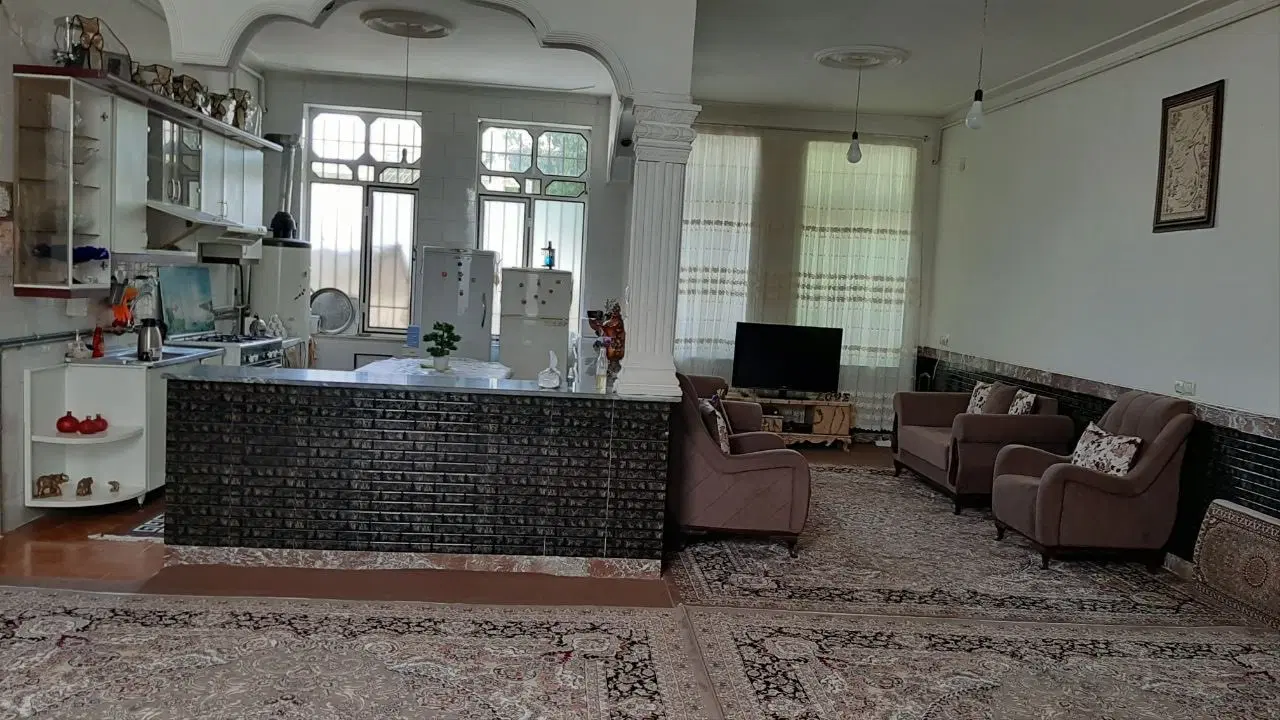 ویلایی نصر