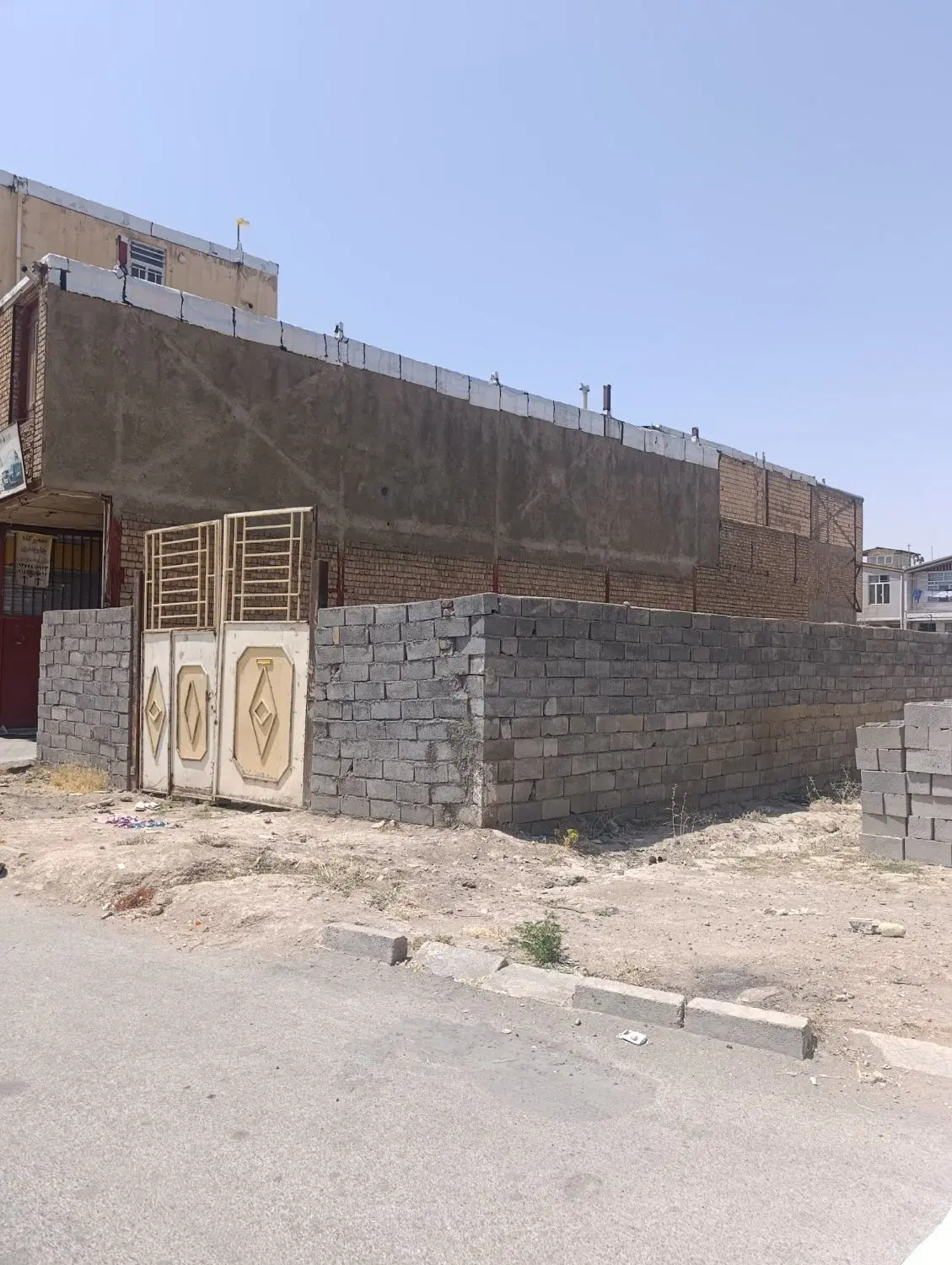 چهار دیواری