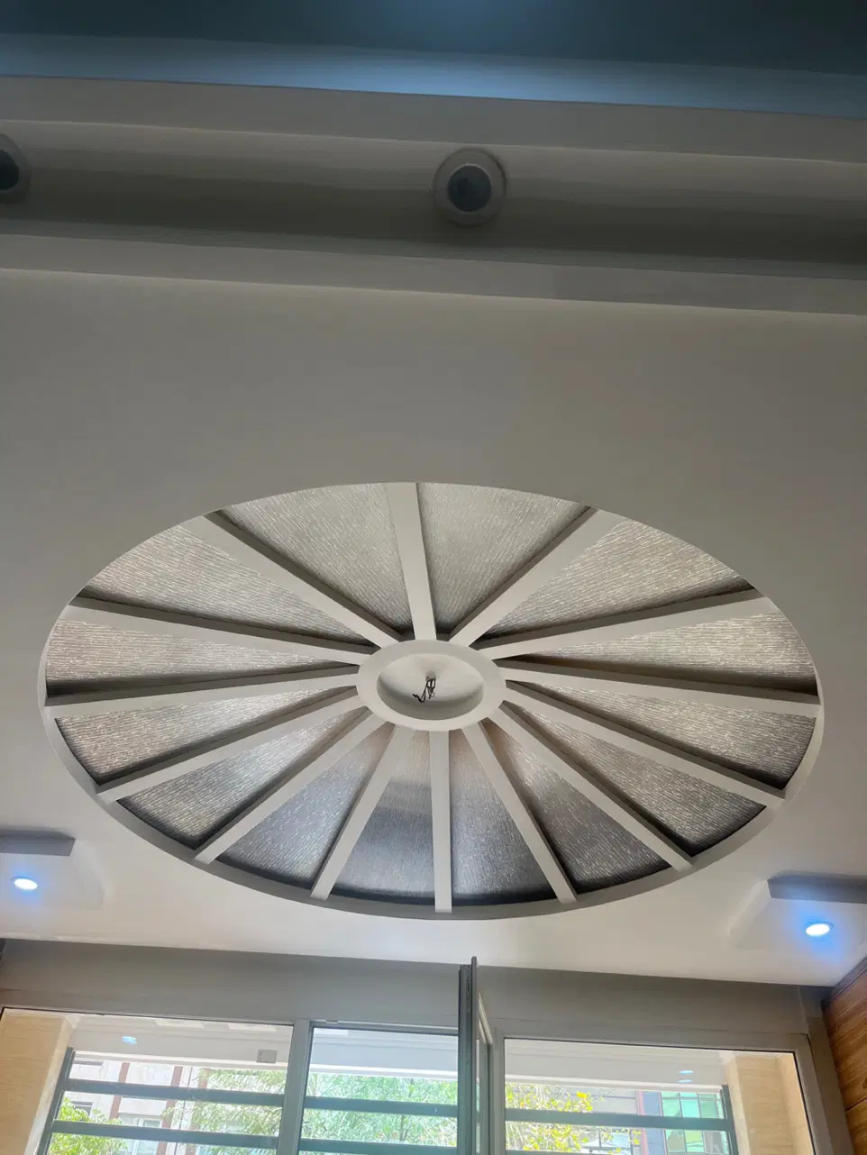 ملک ۱۸۰ متری یاس