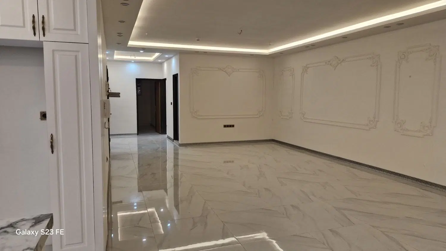 اپارتمان ۱۷۵ متری در عدل ۶۴ رهن کامل