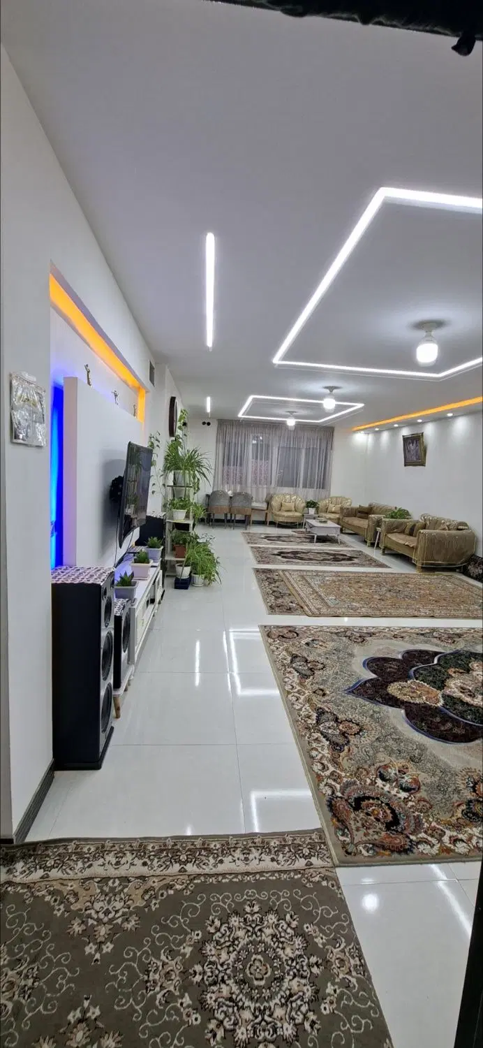 اپارتمان ۱۲۰متر مرتضی گرد