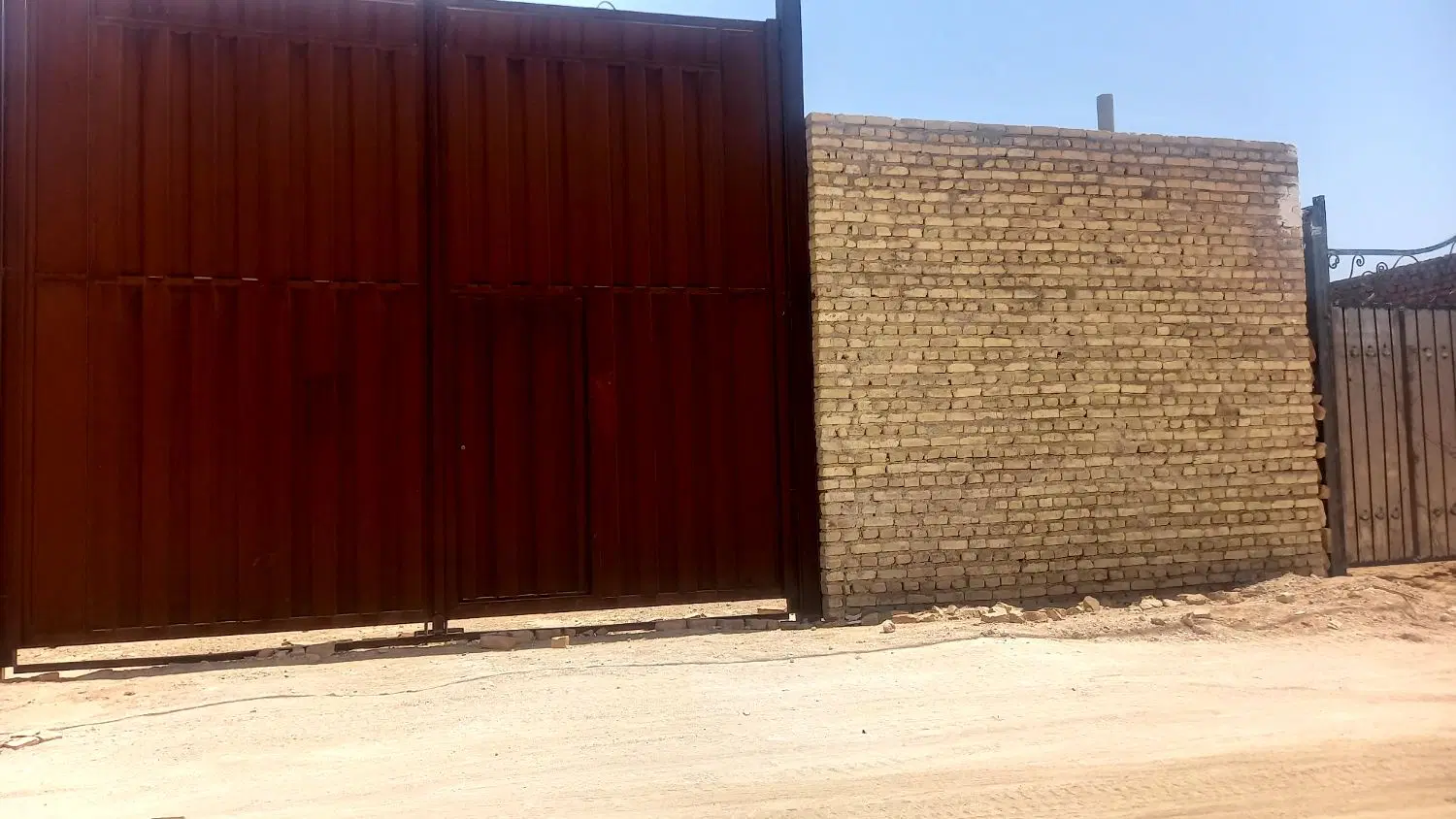 کارگاه چهادیواری فروشی