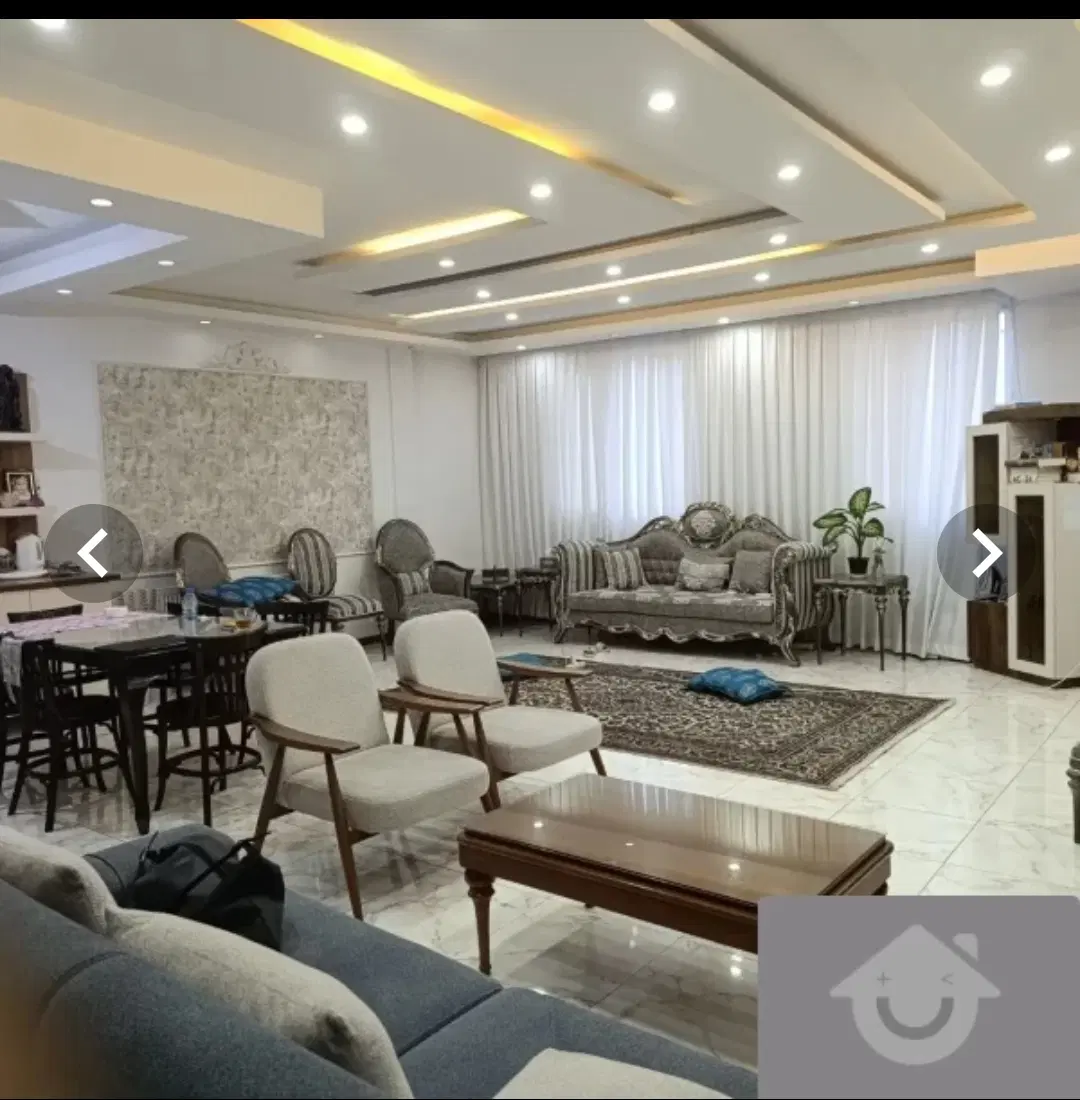 آپارتمان ۱۰۰ متری غرق در نور