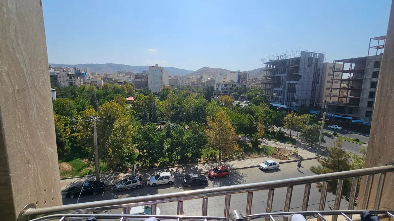 آپارتمان ۹۰ متری کوی دانشگاه