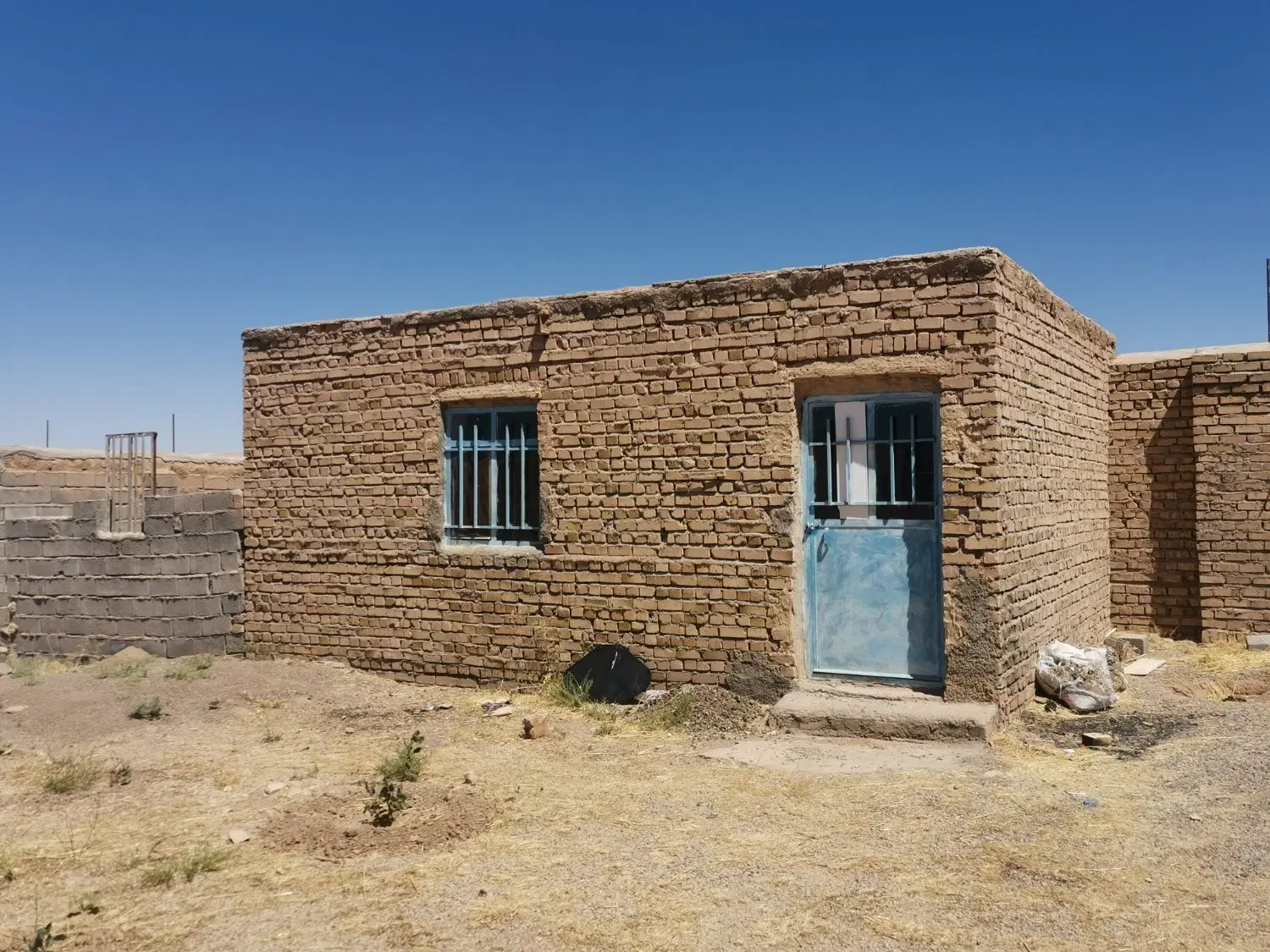 دامداری باغ مشهدریزه