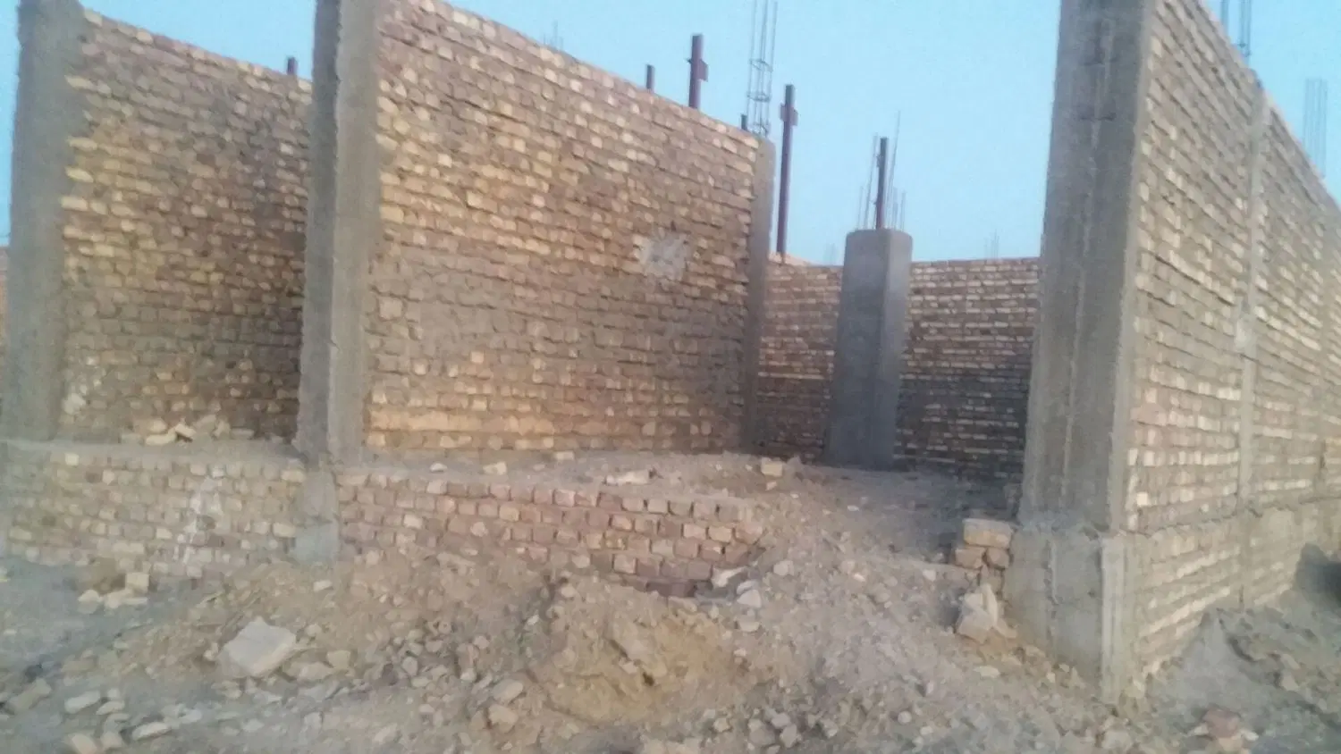 زمین 254متر تجاری