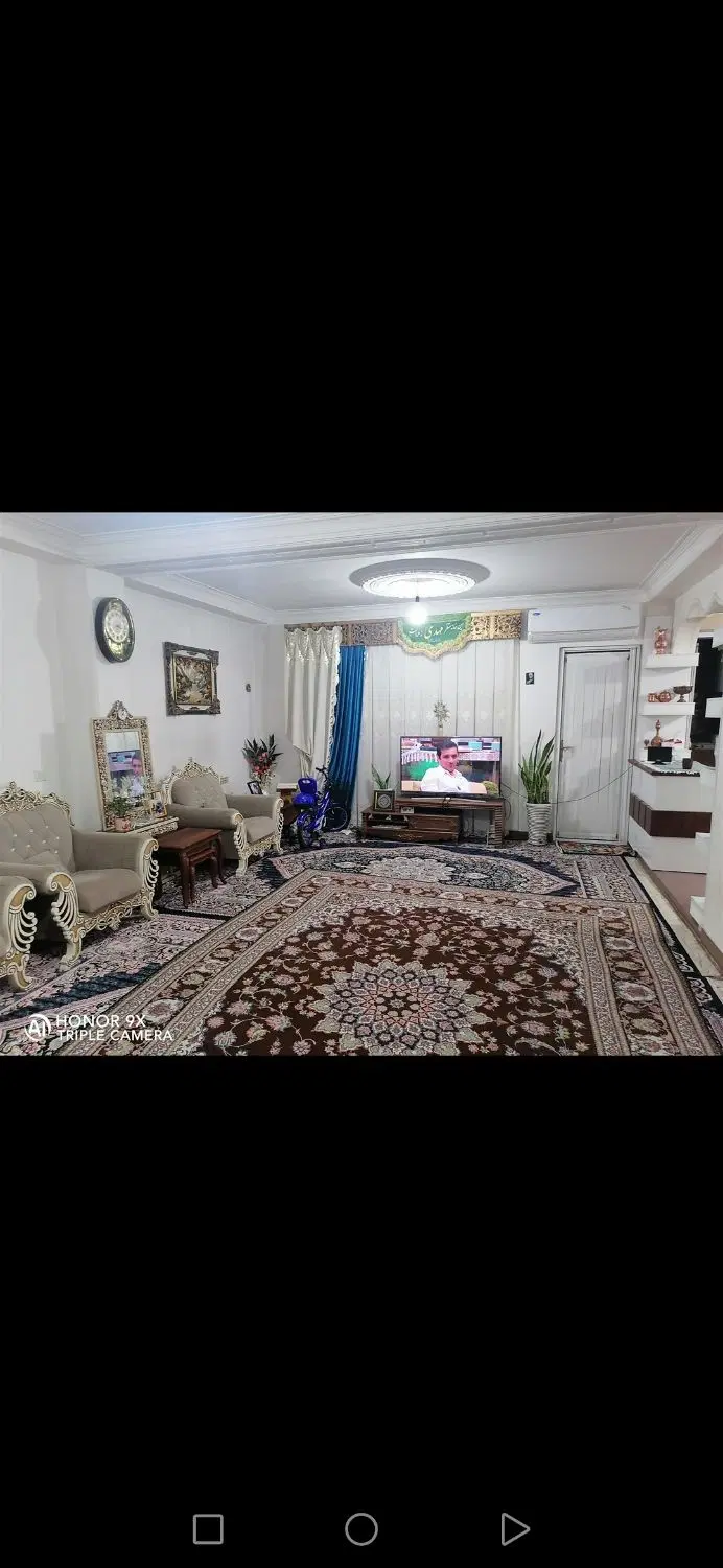 آپارتمان با منظره عالی رو به جنگل