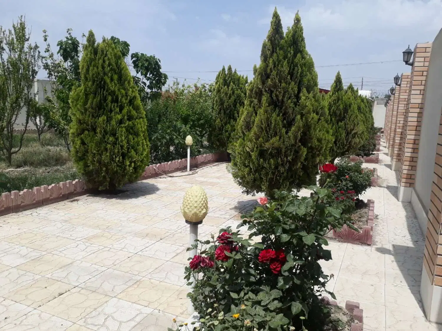 فروش باغچه