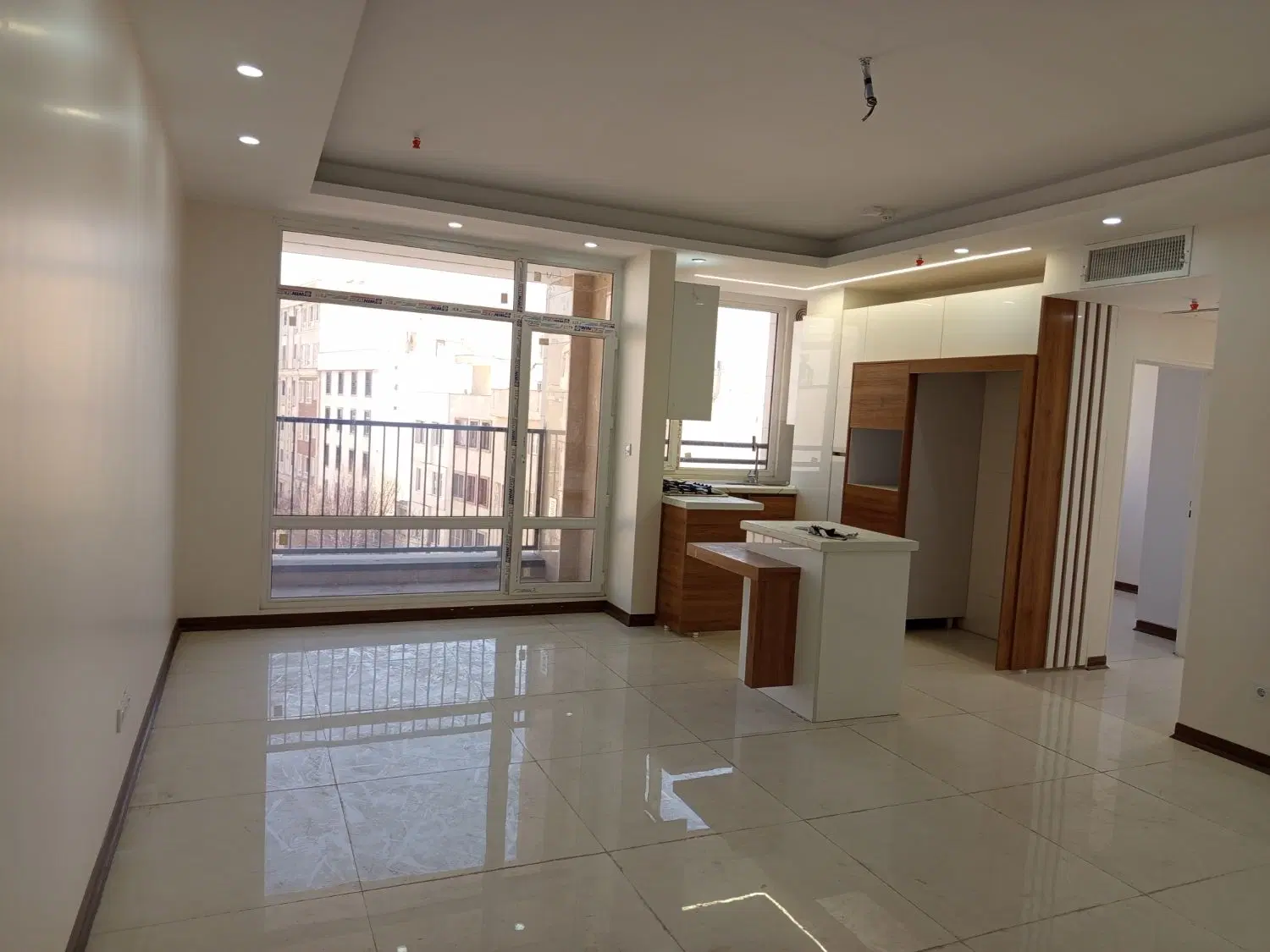 56متری پارکینگ دار(فایل کاسبی)