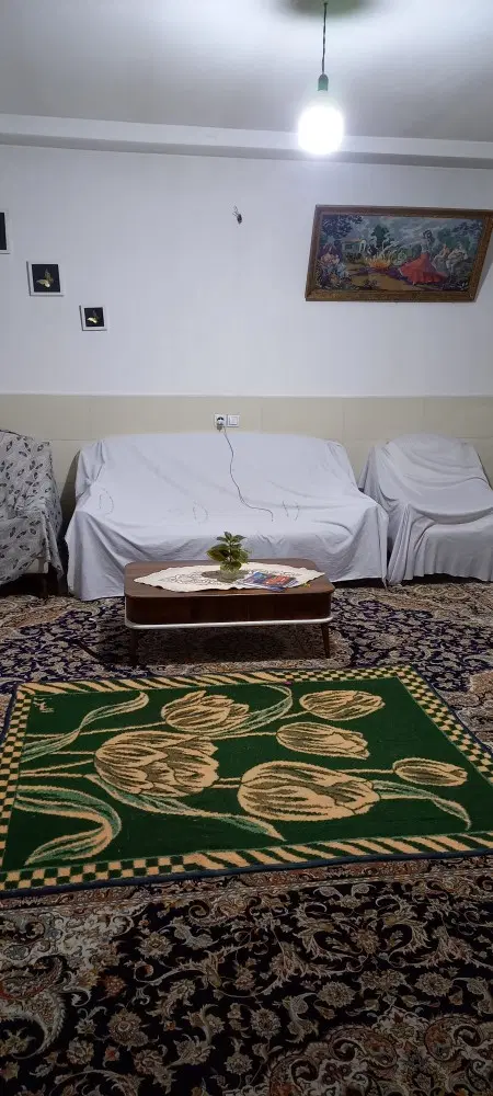 ملک۹۰ متری در خیرآباد نسیم شهر
