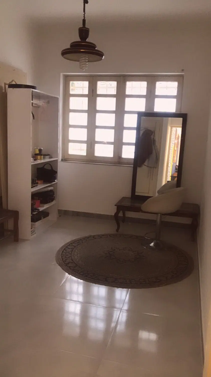 اجاره اتاق ۱۲متری