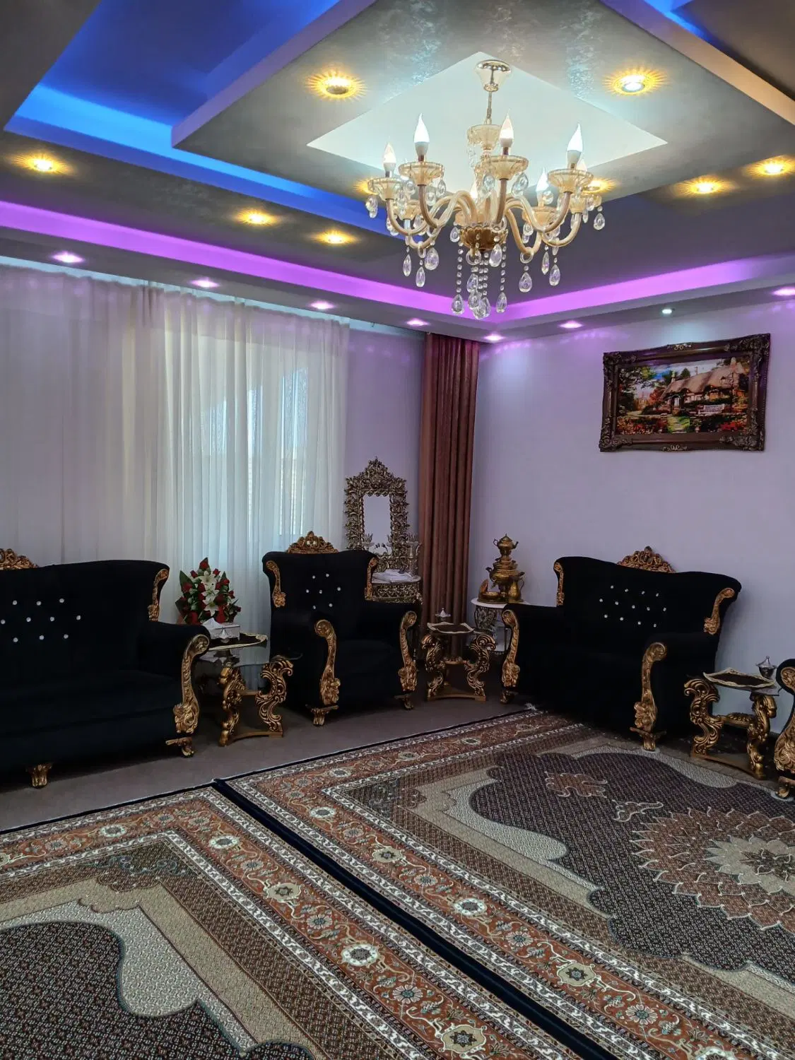 خانه ویلایی درشهرک ولیعصرتمام فول