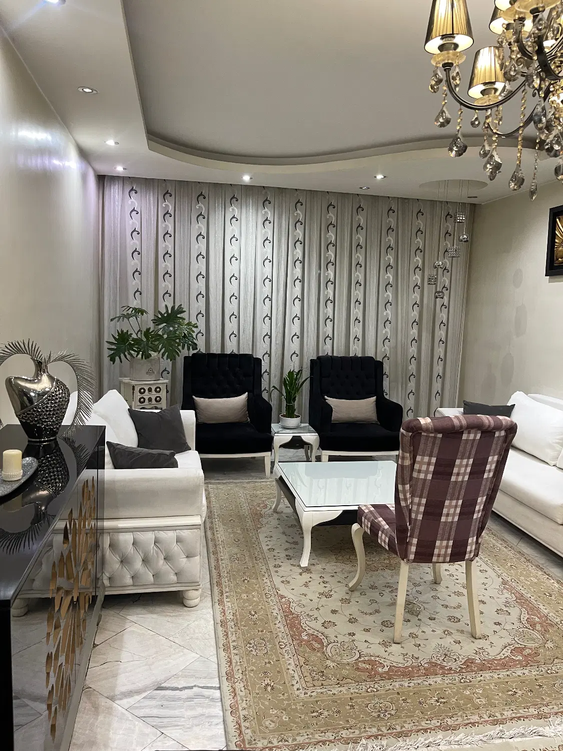 آپارتمان ۹۰ متری