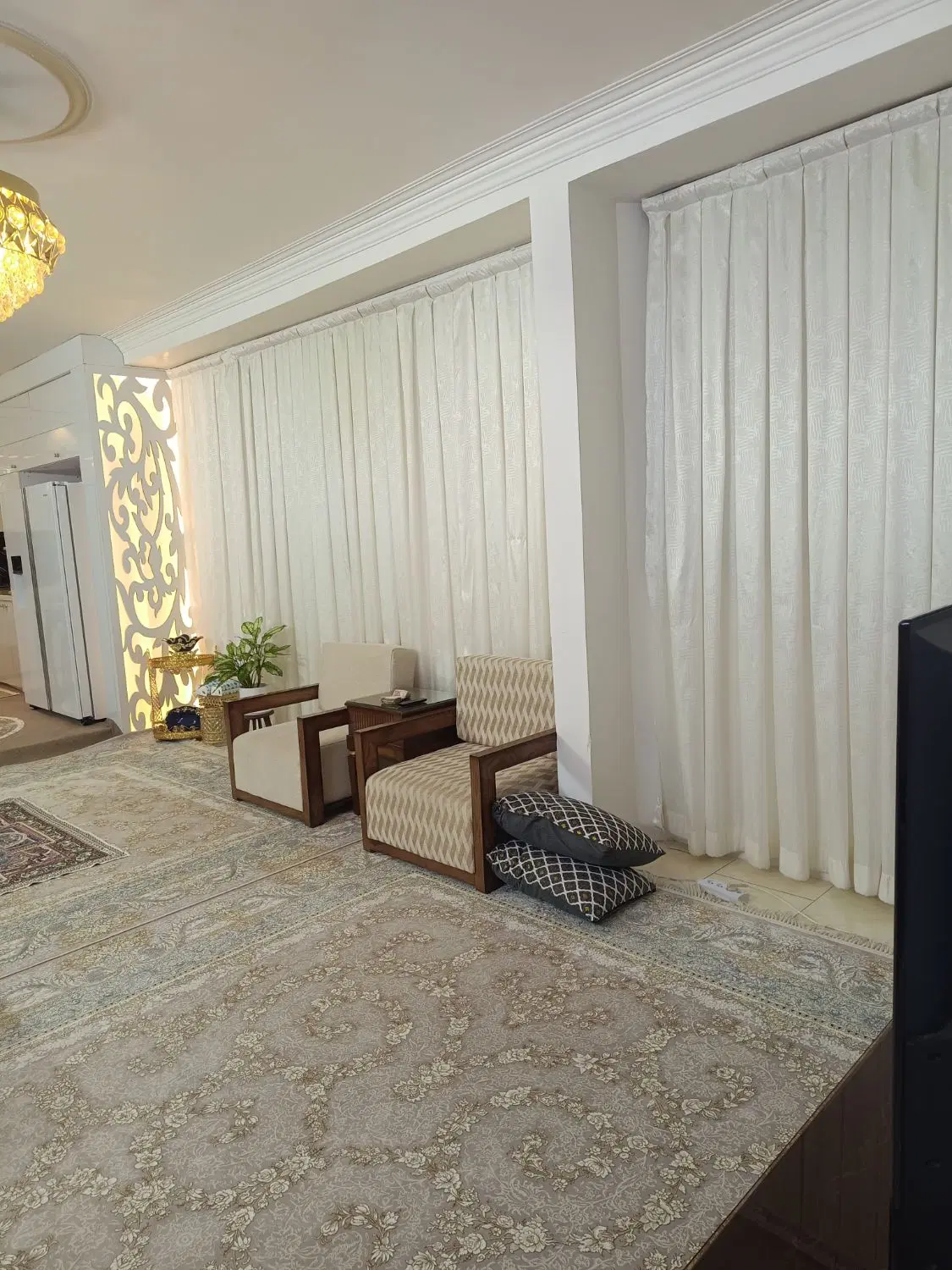 آپارتمان ۱۱۰متری دونبش گلریز