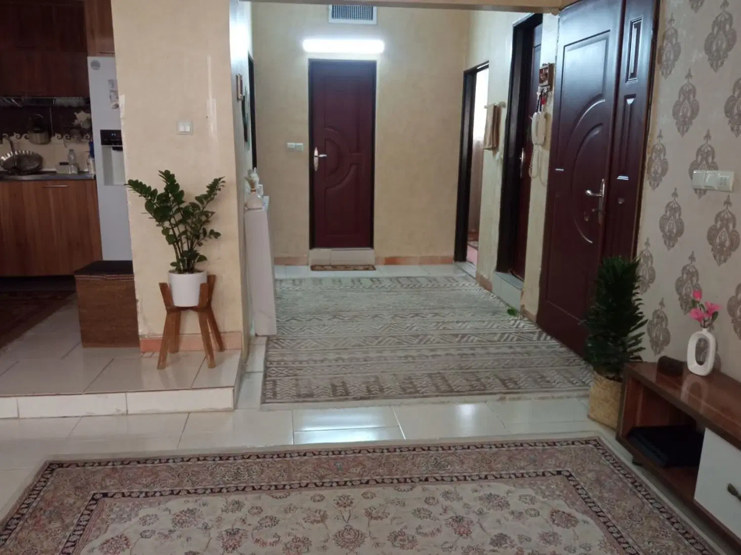 آپارتمان ۹۵ متری فوق العاده پر نور و خوش نقشه