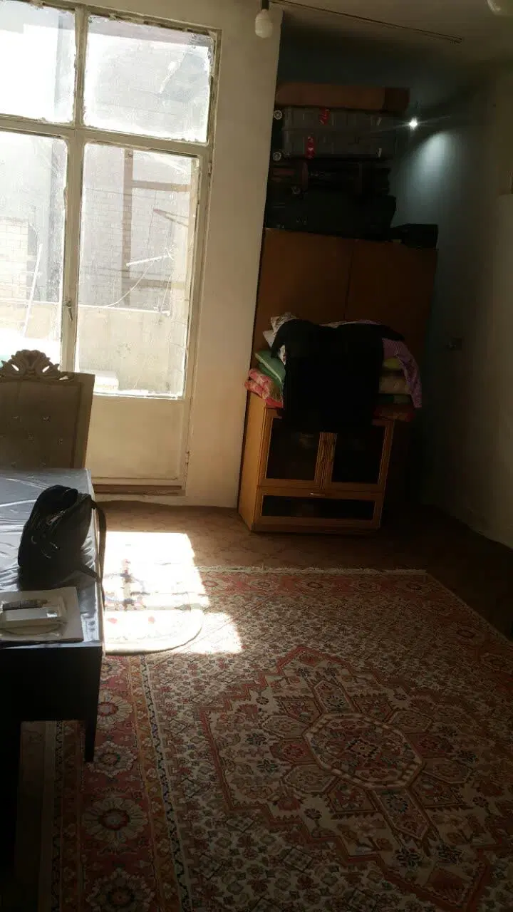 یک واحد مسکونی در شهرک تختی