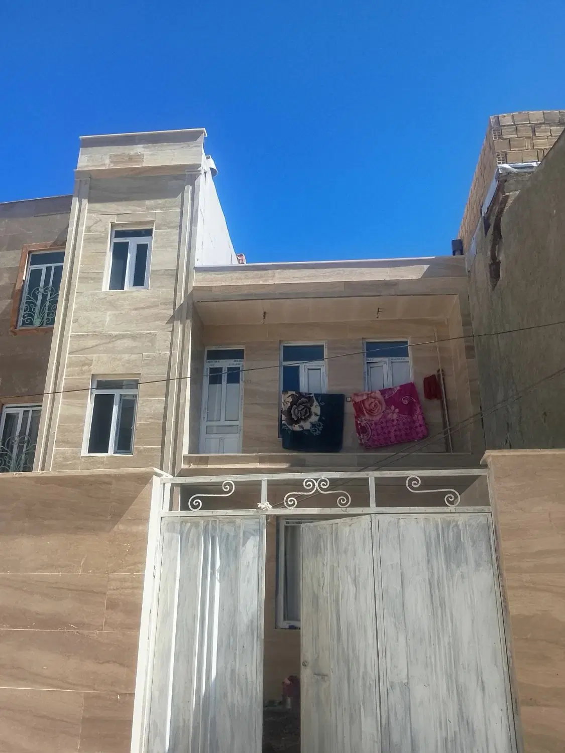 طبقه‌دو‌کاملا‌مستقل‌حافط‌۱‌چشمه‌خانی