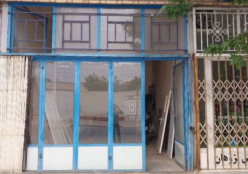 اجاره 120 متر زیرزمین و مغازه  خ کارگر