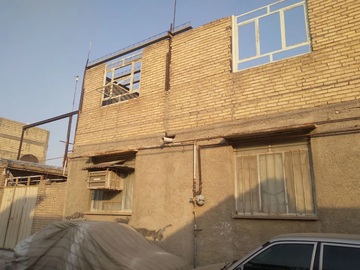 مسکونی ۶۰ متری