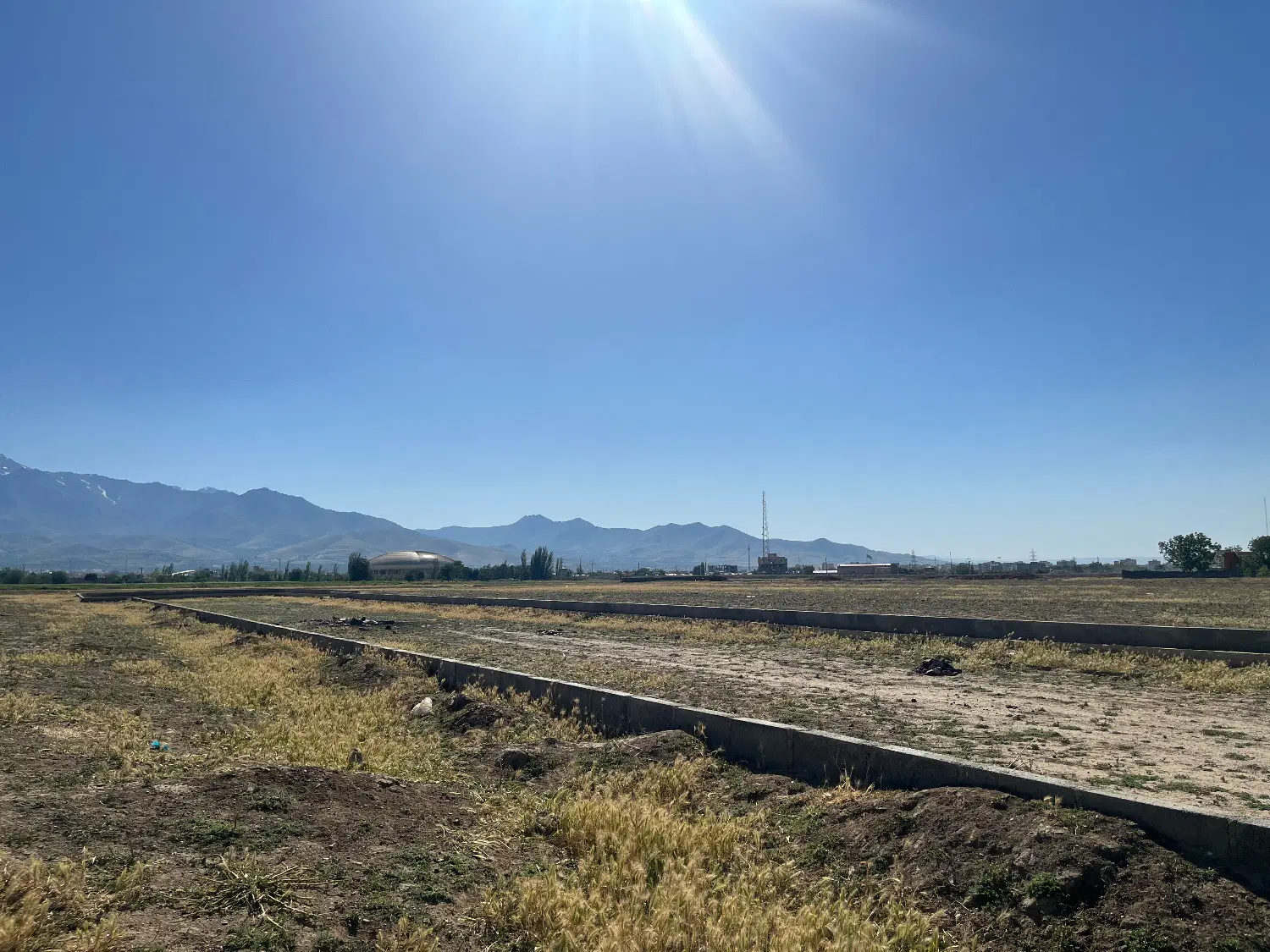 زمین باغی پهن آباد