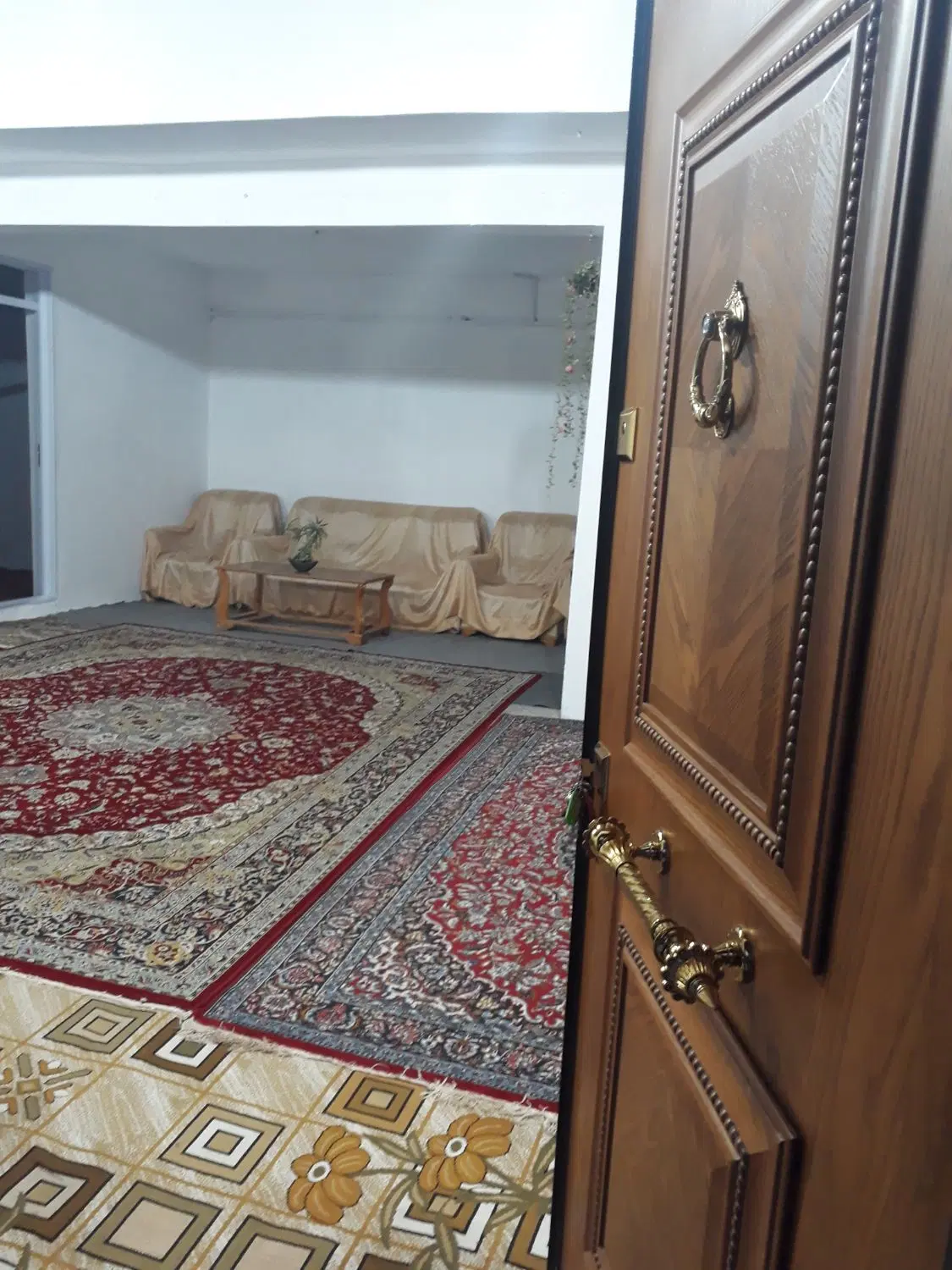 اجاره ویلا روزانه نزدیک بازار گیلار