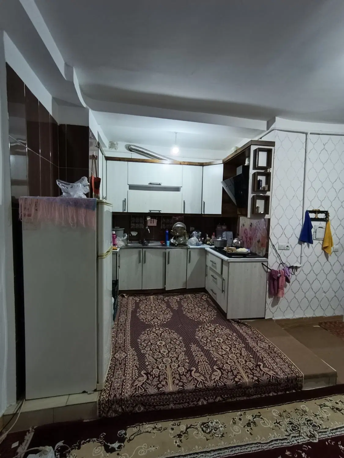 فروش واحد آپارتمان مشاغل آزاد املاک باویر