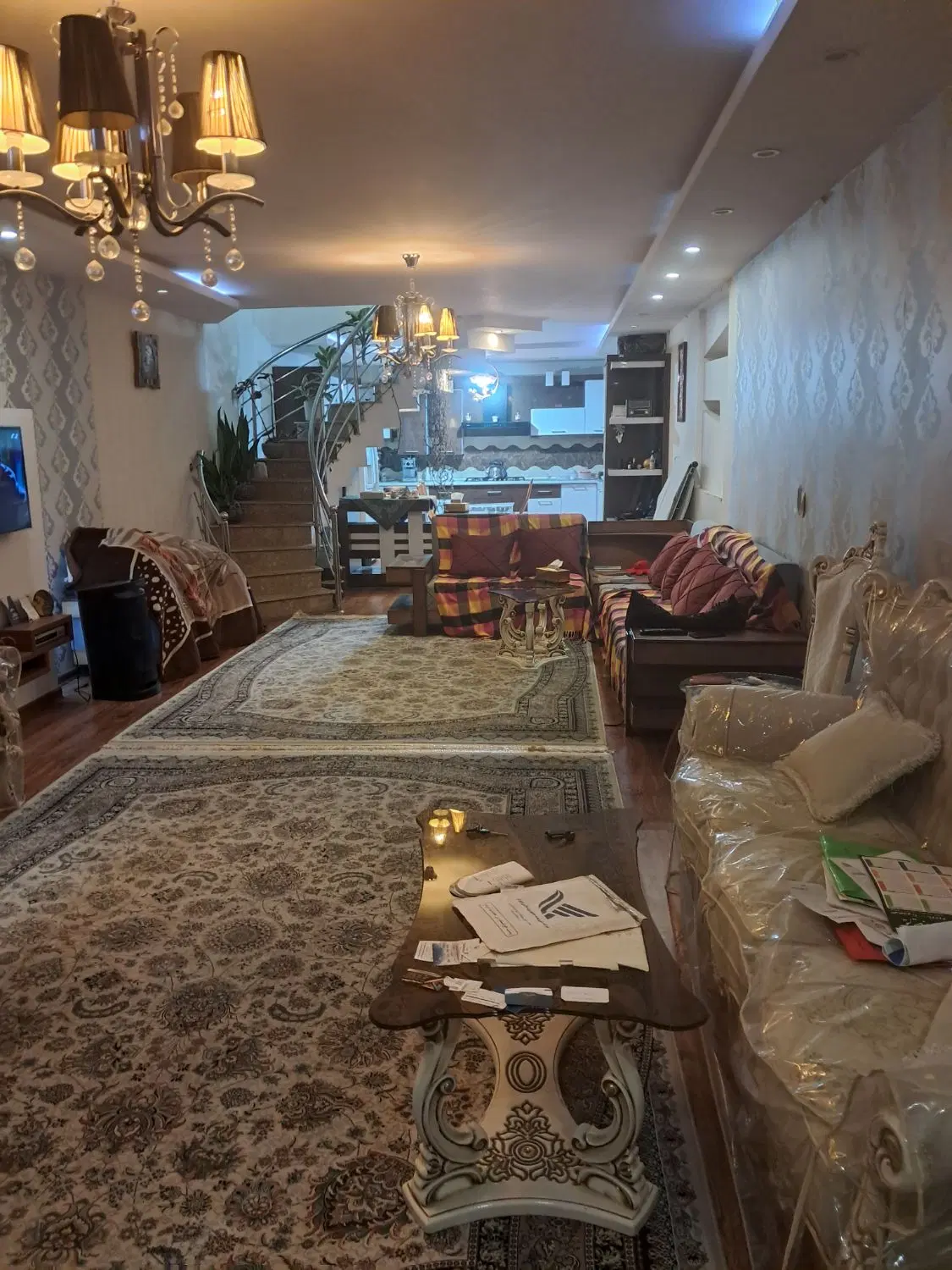اپارتمان ۹۷ متری دو خوابه فول امکانات