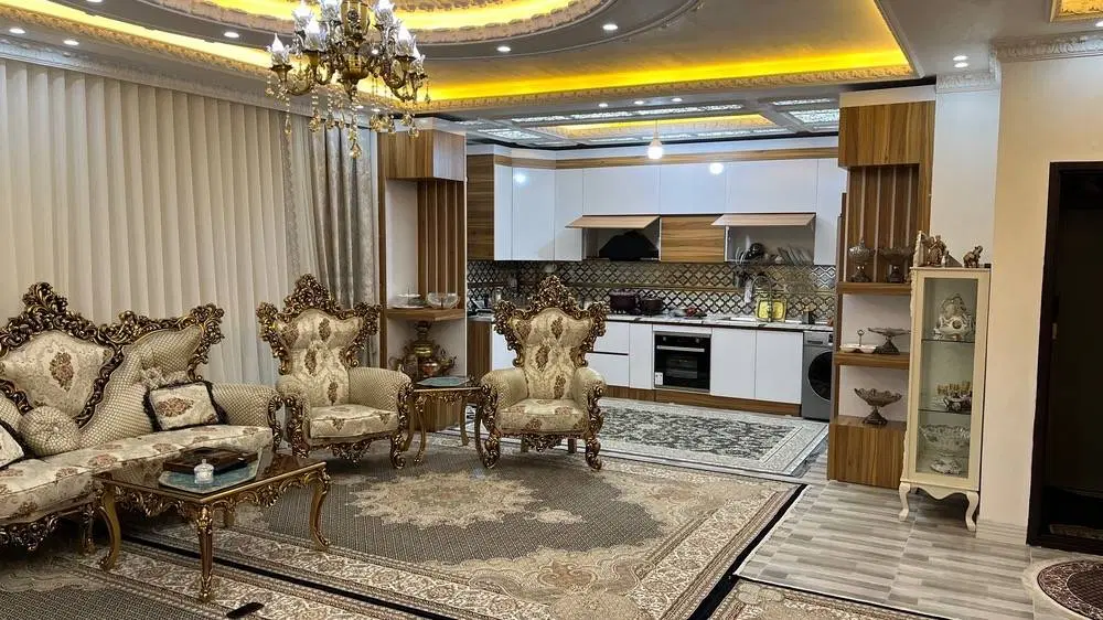 فروش واحد لاکچری وفوق فول کارشناسان فاز 2