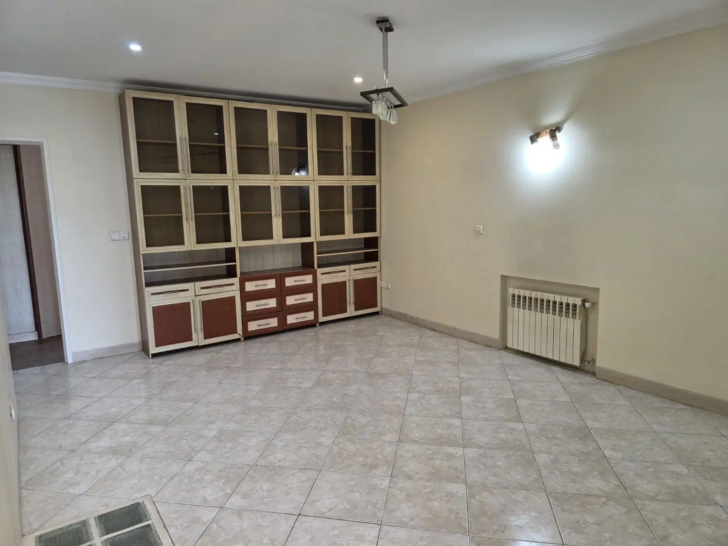 اجاره آپارتمان ۲۱۰ متر در نیایش