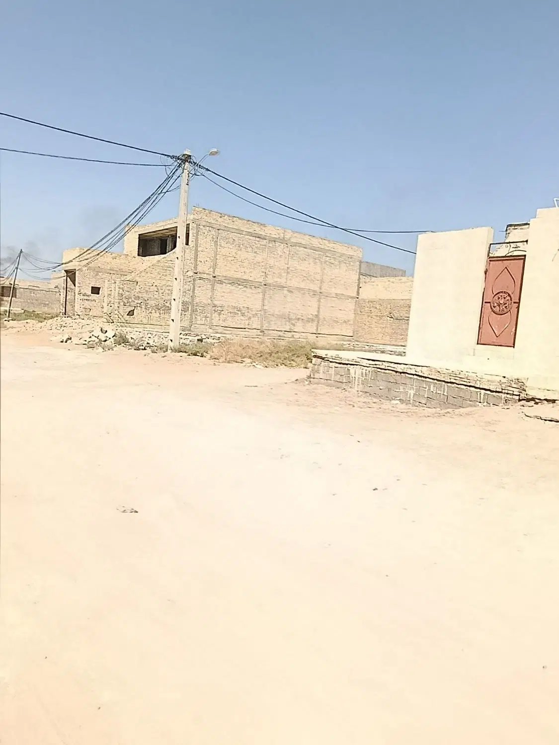 زمین مسکونی