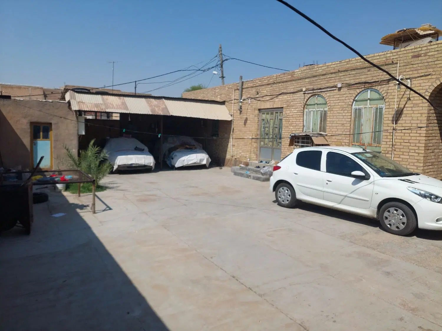 منزل ویلایی ۳۵۰ متری