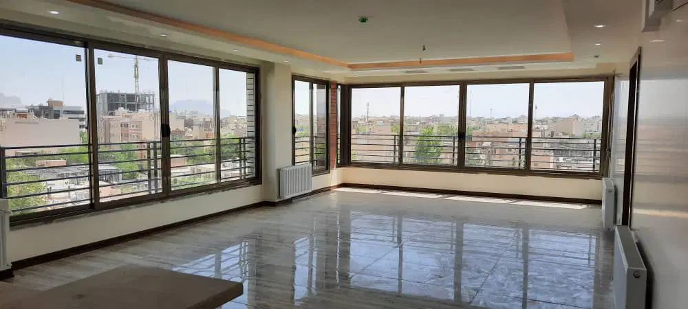 دو طبقه ویلایی ۵۰۰ متری مرداویج لوکیشن عالی