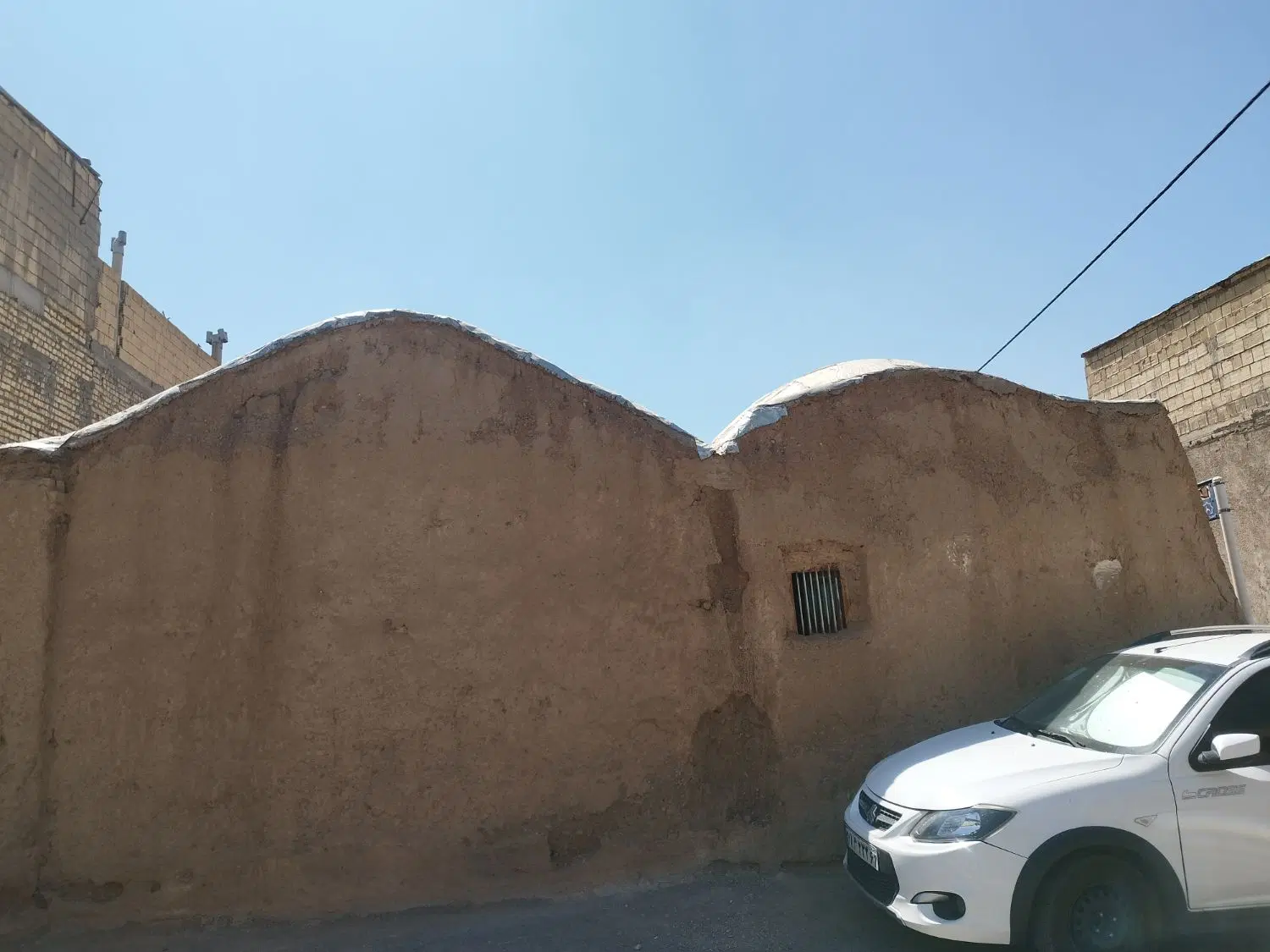 خانه کلنگی