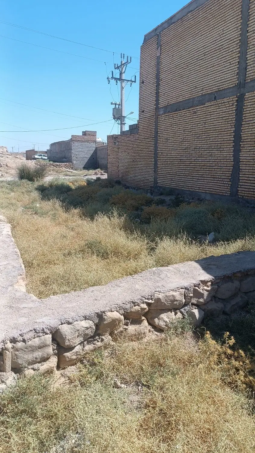 زمین مسکونی