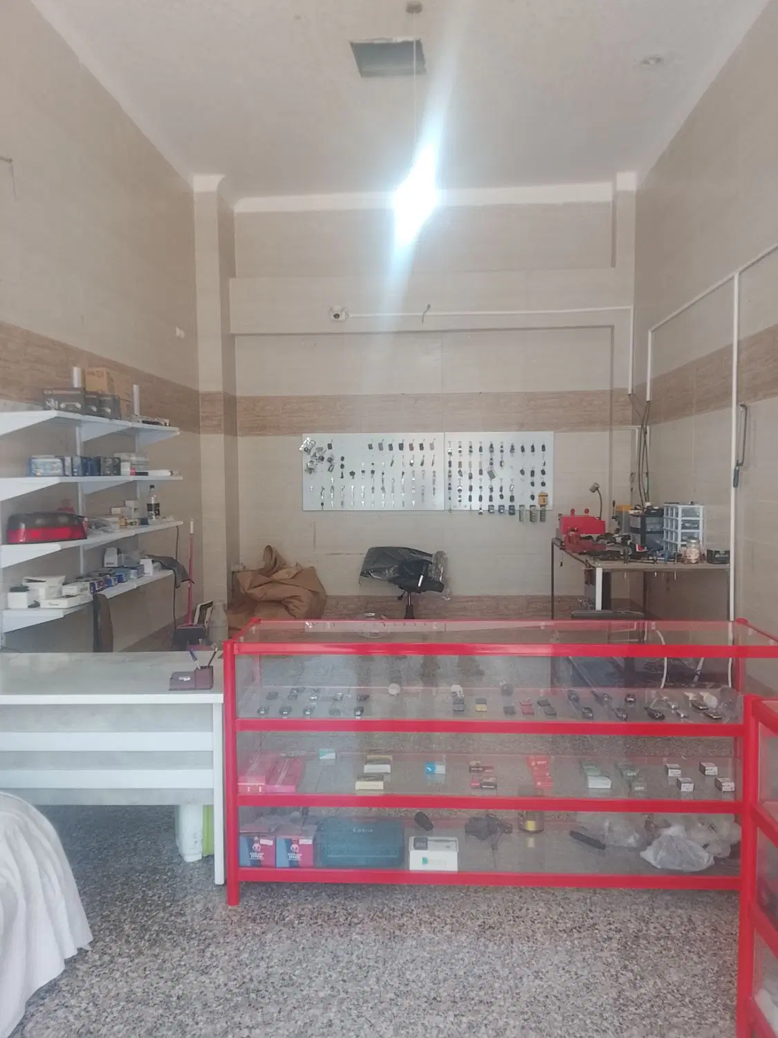 واگذاری مغازه دزدگیر و کلیدسازی