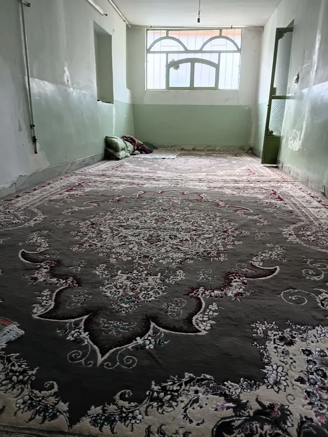 خانه اجاره ای باغ انار میلاس