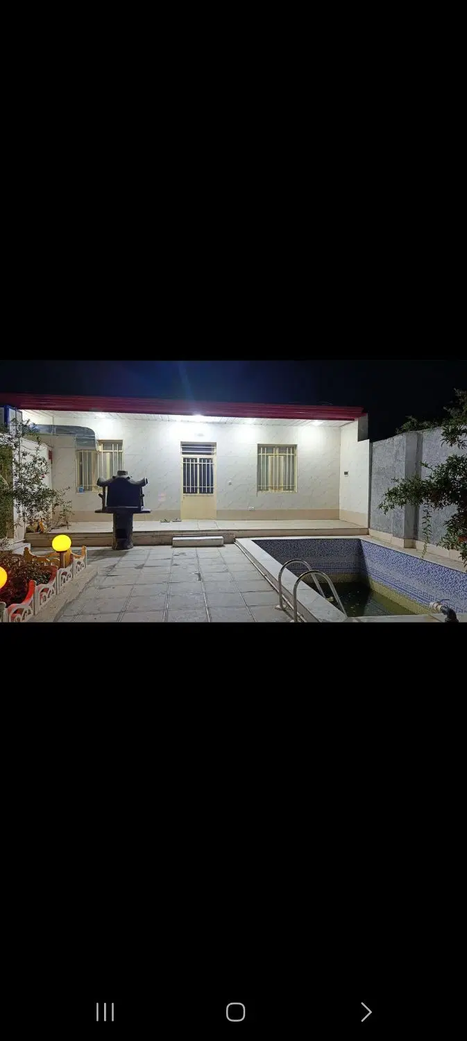 فروش ۳۰۰مت باغچه