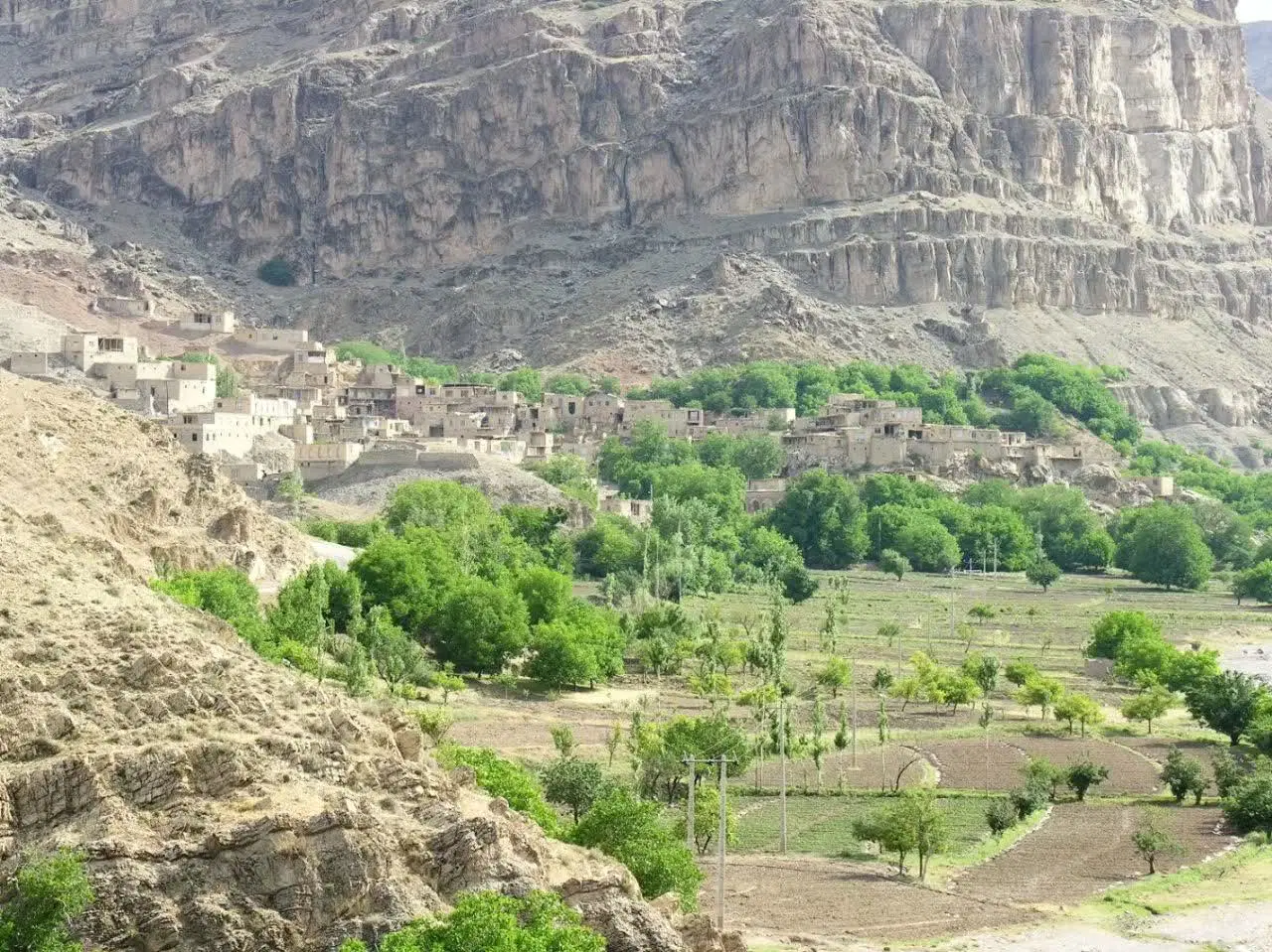 زمین مسکونی در روستای آبقد گوارشک