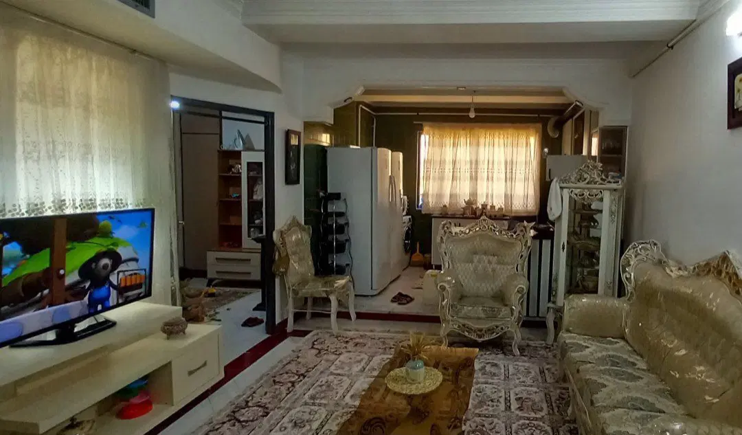 رهن و اجاره اپارتمان باهنر ۹