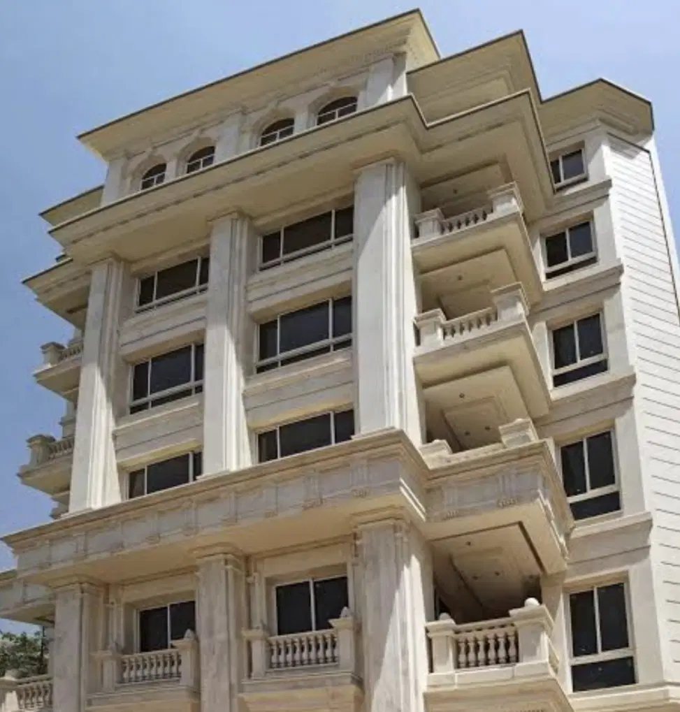 آپارتمان 7000فول امکانات مناسب همه قشرجامعه