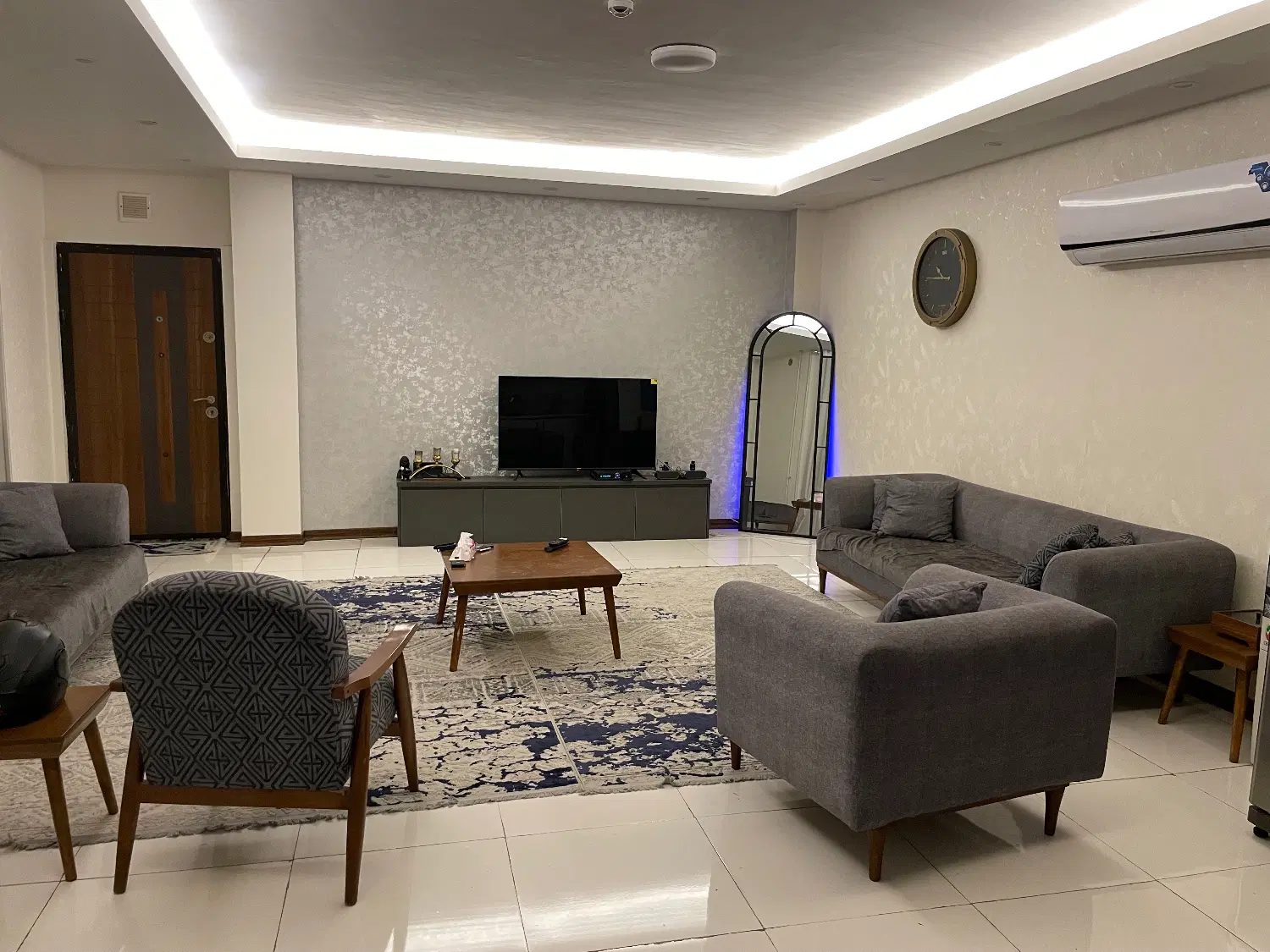 آپارتمان در باهنر