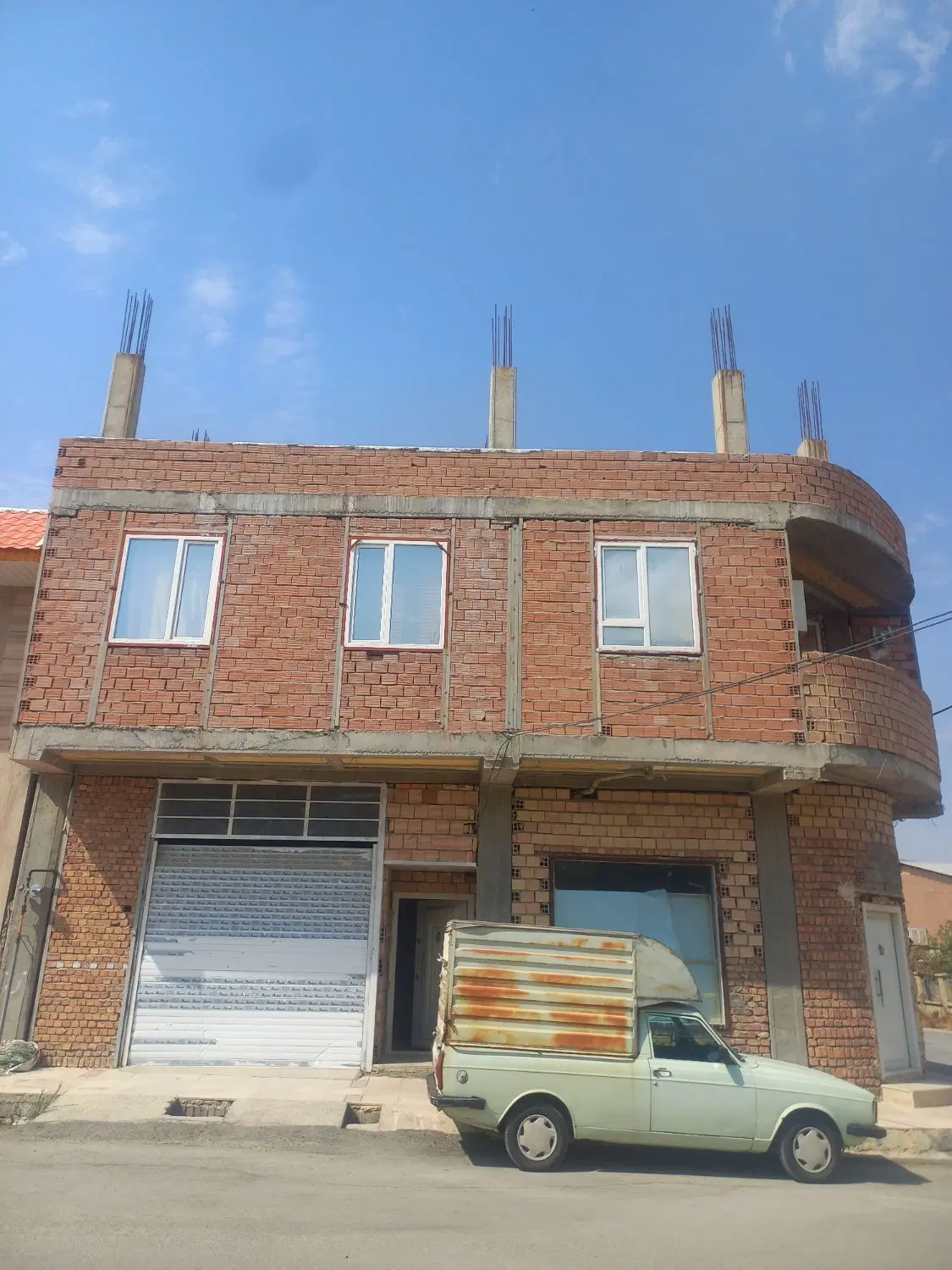 فروش آپارتمان دو طبقه دوبر