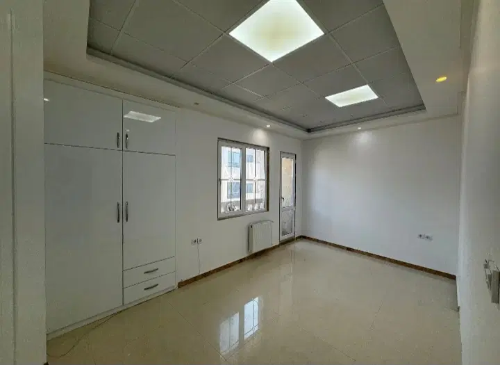فروش دفتر کار ۱۰۰ متری چهارراه گلسار